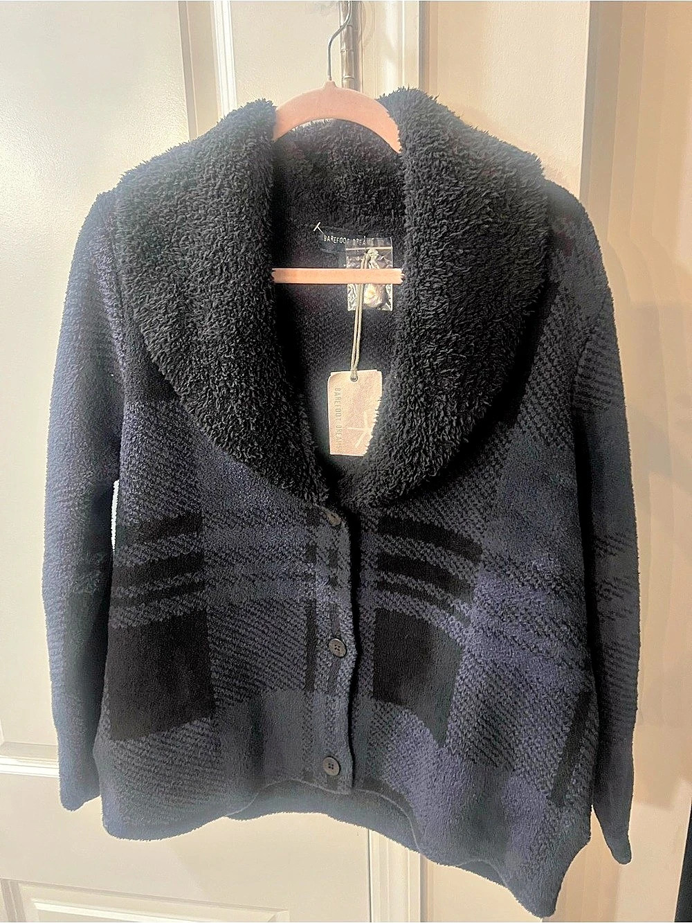 Barefoot Dreams Cozychic Plaid Shearling Cardigan Black & Blue Large